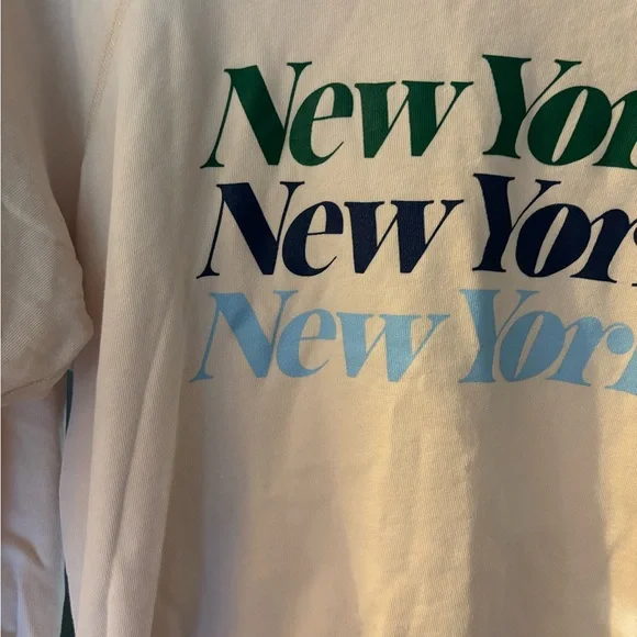 Women’s J.Crew New York sweatshirt size medium. There are no holes, stains, wear - Picture 2 of 10